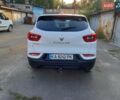 Белый Рено Kadjar, объемом двигателя 1.5 л и пробегом 102 тыс. км за 19999 $, фото 5 на Automoto.ua