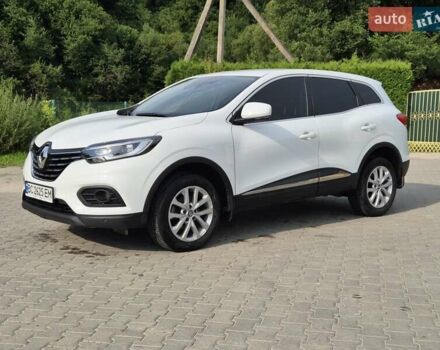 Белый Рено Kadjar, объемом двигателя 1.46 л и пробегом 73 тыс. км за 20900 $, фото 45 на Automoto.ua