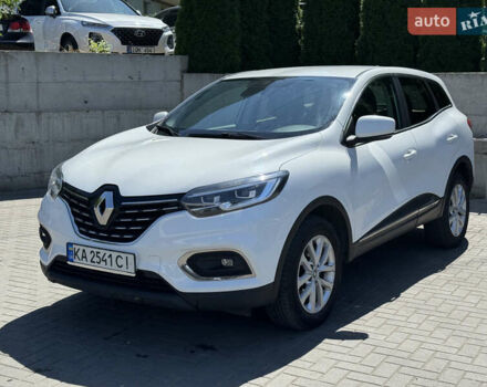 Белый Рено Kadjar, объемом двигателя 1.46 л и пробегом 165 тыс. км за 23300 $, фото 2 на Automoto.ua