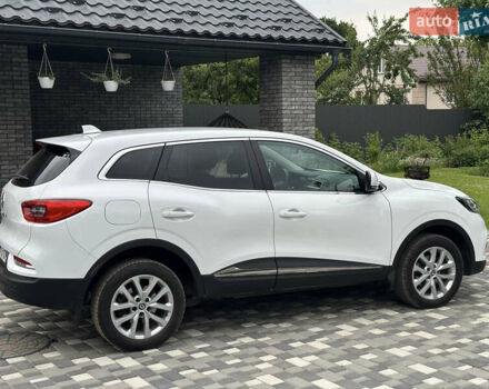 Білий Рено Kadjar, об'ємом двигуна 1.5 л та пробігом 97 тис. км за 20300 $, фото 2 на Automoto.ua