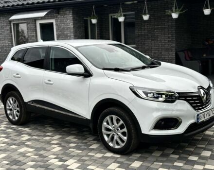 Рено Kadjar 2021 в Чернигове на Automoto.ua Белый Рено Kadjar, объемом двигателя 1.5 л и пробегом 97 тыс. км за 19777 $, фото 8 на Automoto.ua
