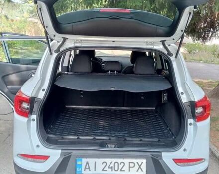 Белый Рено Kadjar, объемом двигателя 1.46 л и пробегом 230 тыс. км за 18999 $, фото 21 на Automoto.ua
