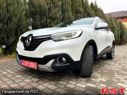 Белый Рено Kadjar, объемом двигателя 1.6 л и пробегом 25200 тыс. км за 16550 $, фото 1 на Automoto.ua