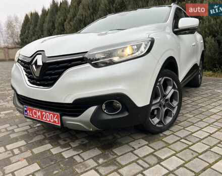 Белый Рено Kadjar, объемом двигателя 1.6 л и пробегом 252 тыс. км за 16850 $, фото 1 на Automoto.ua