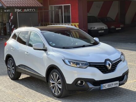 Белый Рено Kadjar, объемом двигателя 1.5 л и пробегом 239 тыс. км за 15500 $, фото 1 на Automoto.ua