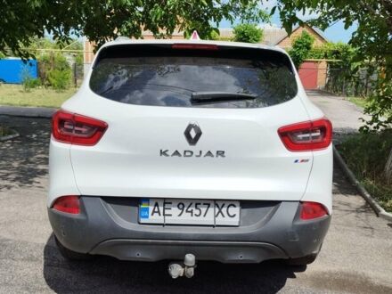 Белый Рено Kadjar, объемом двигателя 1.5 л и пробегом 153 тыс. км за 14700 $, фото 1 на Automoto.ua