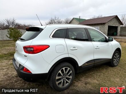 Рено Kadjar 2016 у Кам'янське (Дніпродзержинськ) на Automoto.ua Білий Рено Kadjar, об'ємом двигуна 1.5 л та пробігом 207 тис. км за 14000 $, фото 1 на Automoto.ua