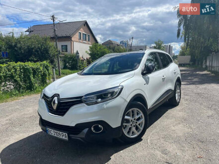 Білий Рено Kadjar, об'ємом двигуна 1.46 л та пробігом 249 тис. км за 15500 $, фото 1 на Automoto.ua
