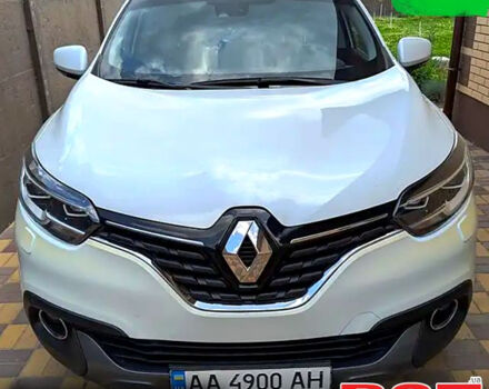 Белый Рено Kadjar, объемом двигателя 1.5 л и пробегом 90 тыс. км за 18000 $, фото 1 на Automoto.ua