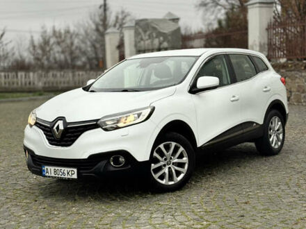 Белый Рено Kadjar, объемом двигателя 1.46 л и пробегом 177 тыс. км за 15900 $, фото 1 на Automoto.ua