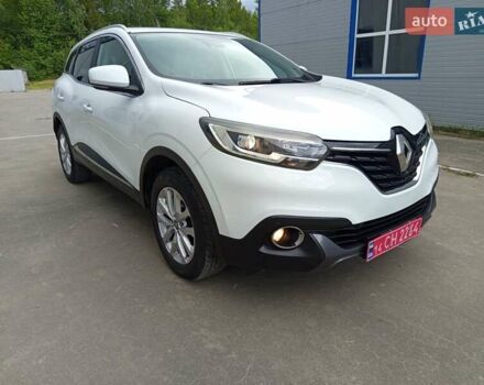 Белый Рено Kadjar, объемом двигателя 1.46 л и пробегом 260 тыс. км за 13950 $, фото 1 на Automoto.ua