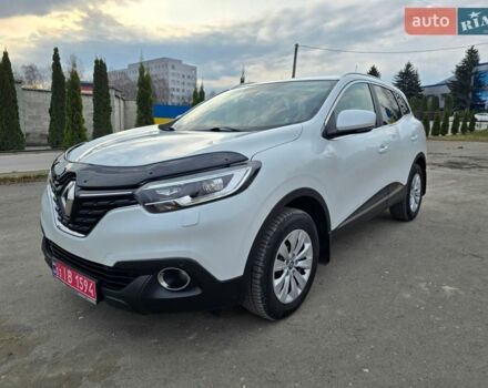 Белый Рено Kadjar, объемом двигателя 1.5 л и пробегом 220 тыс. км за 16900 $, фото 1 на Automoto.ua