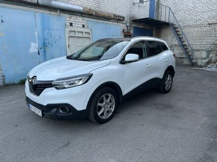 Белый Рено Kadjar, объемом двигателя 1.5 л и пробегом 70 тыс. км за 14700 $, фото 1 на Automoto.ua