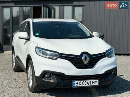 Белый Рено Kadjar, объемом двигателя 1.5 л и пробегом 220 тыс. км за 16250 $, фото 1 на Automoto.ua