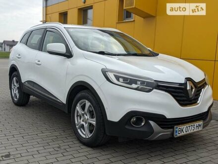 Белый Рено Kadjar, объемом двигателя 1.6 л и пробегом 292 тыс. км за 14999 $, фото 1 на Automoto.ua