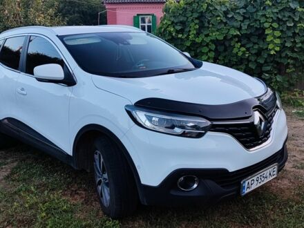 Белый Рено Kadjar, объемом двигателя 0 л и пробегом 274 тыс. км за 13980 $, фото 1 на Automoto.ua