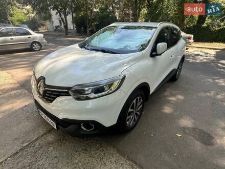 Рено Kadjar 2016 в Одессе на Automoto.ua Белый Рено Kadjar, объемом двигателя 1.46 л и пробегом 141 тыс. км за 15000 $, фото 1 на Automoto.ua