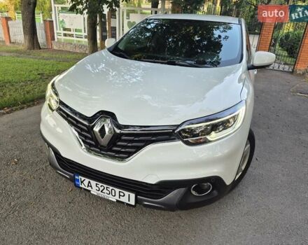 Білий Рено Kadjar, об'ємом двигуна 1.46 л та пробігом 158 тис. км за 16600 $, фото 1 на Automoto.ua
