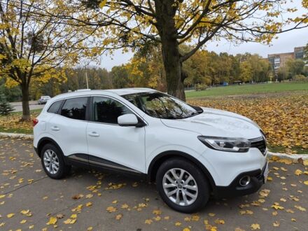 Білий Рено Kadjar, об'ємом двигуна 1.5 л та пробігом 162 тис. км за 13248 $, фото 1 на Automoto.ua