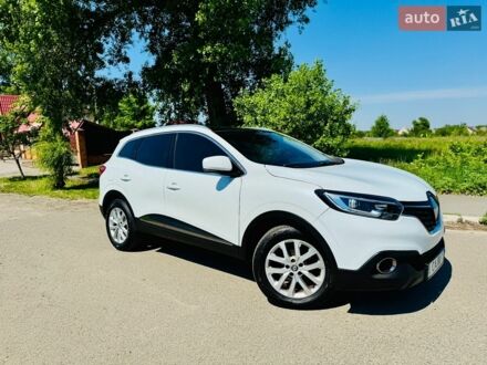 Белый Рено Kadjar, объемом двигателя 1.5 л и пробегом 67 тыс. км за 18500 $, фото 1 на Automoto.ua