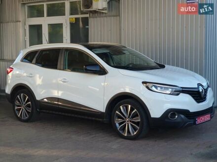 Рено Kadjar 2018 у Чернівцях на Automoto.ua Білий Рено Kadjar, об'ємом двигуна 1.46 л та пробігом 222 тис. км за 17650 $, фото 1 на Automoto.ua