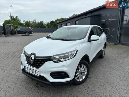 Белый Рено Kadjar, объемом двигателя 1.2 л и пробегом 92 тыс. км за 17800 $, фото 1 на Automoto.ua