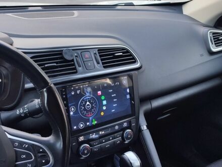 Белый Рено Kadjar, объемом двигателя 1.5 л и пробегом 140 тыс. км за 19000 $, фото 1 на Automoto.ua