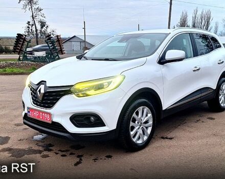 Белый Рено Kadjar, объемом двигателя 1.5 л и пробегом 145 тыс. км за 17900 $, фото 1 на Automoto.ua