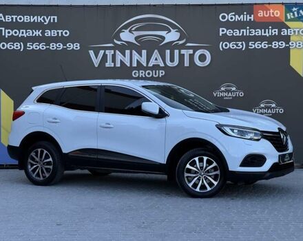 Белый Рено Kadjar, объемом двигателя 1.5 л и пробегом 88 тыс. км за 19999 $, фото 1 на Automoto.ua