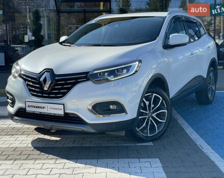 Белый Рено Kadjar, объемом двигателя 1.46 л и пробегом 103 тыс. км за 20900 $, фото 1 на Automoto.ua