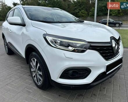 Белый Рено Kadjar, объемом двигателя 1.46 л и пробегом 208 тыс. км за 17500 $, фото 1 на Automoto.ua