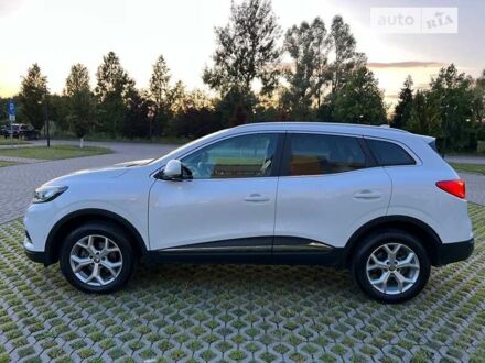 Білий Рено Kadjar, об'ємом двигуна 1.5 л та пробігом 43 тис. км за 23000 $, фото 1 на Automoto.ua