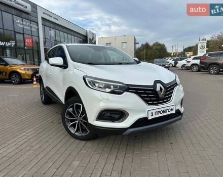 Белый Рено Kadjar, объемом двигателя 1.46 л и пробегом 50 тыс. км за 22300 $, фото 1 на Automoto.ua