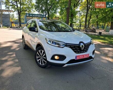 Белый Рено Kadjar, объемом двигателя 1.5 л и пробегом 158 тыс. км за 18850 $, фото 1 на Automoto.ua