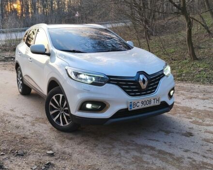 Белый Рено Kadjar, объемом двигателя 1.46 л и пробегом 165 тыс. км за 18899 $, фото 1 на Automoto.ua