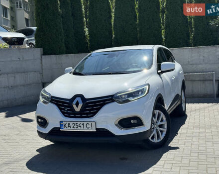 Белый Рено Kadjar, объемом двигателя 1.46 л и пробегом 165 тыс. км за 23300 $, фото 1 на Automoto.ua