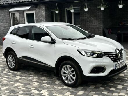 Рено Kadjar 2021 в Чернигове на Automoto.ua Белый Рено Kadjar, объемом двигателя 1.5 л и пробегом 97 тыс. км за 19777 $, фото 1 на Automoto.ua