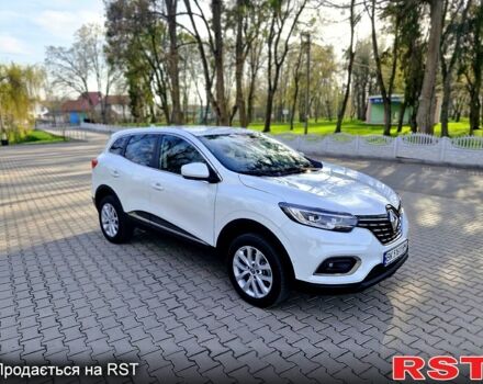 Белый Рено Kadjar, объемом двигателя 1.5 л и пробегом 85 тыс. км за 20199 $, фото 1 на Automoto.ua