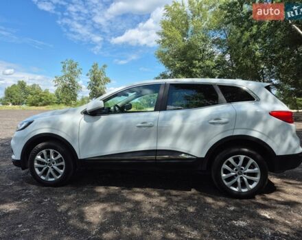 Белый Рено Kadjar, объемом двигателя 1.46 л и пробегом 185 тыс. км за 18600 $, фото 1 на Automoto.ua