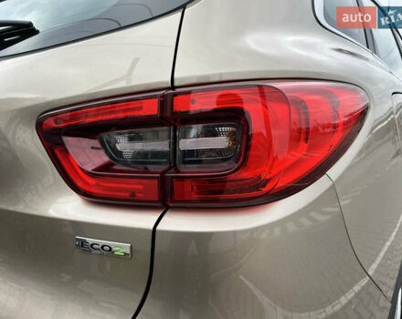 Бежевый Рено Kadjar, объемом двигателя 1.46 л и пробегом 97 тыс. км за 16999 $, фото 32 на Automoto.ua