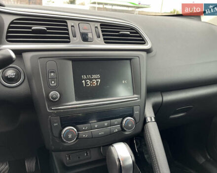 Бежевый Рено Kadjar, объемом двигателя 1.46 л и пробегом 97 тыс. км за 16999 $, фото 21 на Automoto.ua