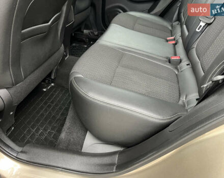 Бежевый Рено Kadjar, объемом двигателя 1.46 л и пробегом 97 тыс. км за 16999 $, фото 26 на Automoto.ua