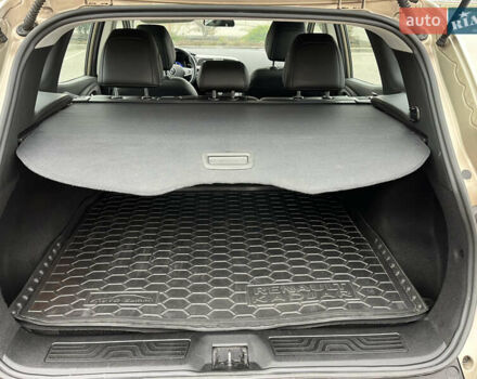 Бежевый Рено Kadjar, объемом двигателя 1.46 л и пробегом 97 тыс. км за 17500 $, фото 35 на Automoto.ua