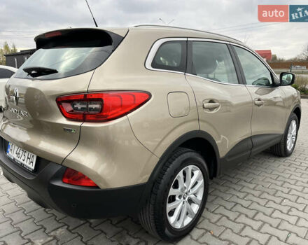 Бежевый Рено Kadjar, объемом двигателя 1.46 л и пробегом 97 тыс. км за 17500 $, фото 4 на Automoto.ua
