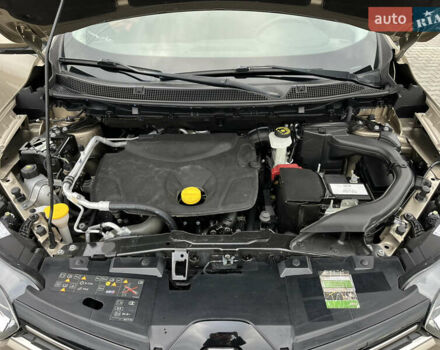 Бежевый Рено Kadjar, объемом двигателя 1.46 л и пробегом 97 тыс. км за 17500 $, фото 48 на Automoto.ua