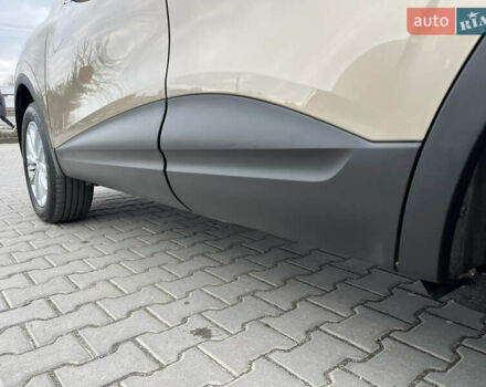 Бежевый Рено Kadjar, объемом двигателя 1.46 л и пробегом 97 тыс. км за 16999 $, фото 30 на Automoto.ua