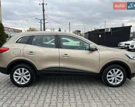 Бежевый Рено Kadjar, объемом двигателя 1.46 л и пробегом 97 тыс. км за 17500 $, фото 5 на Automoto.ua