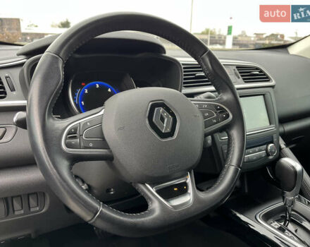 Бежевый Рено Kadjar, объемом двигателя 1.46 л и пробегом 97 тыс. км за 17500 $, фото 19 на Automoto.ua