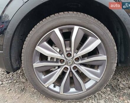 Черный Рено Kadjar, объемом двигателя 1.5 л и пробегом 216 тыс. км за 18000 $, фото 4 на Automoto.ua