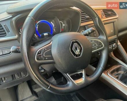 Черный Рено Kadjar, объемом двигателя 1.5 л и пробегом 183 тыс. км за 14200 $, фото 25 на Automoto.ua